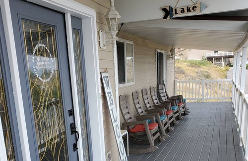 Harbor Village House | Grand views and great family times await.