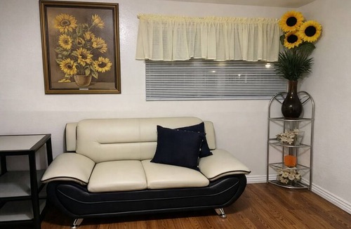 West Jordan Hotel | Great room in West Jordan