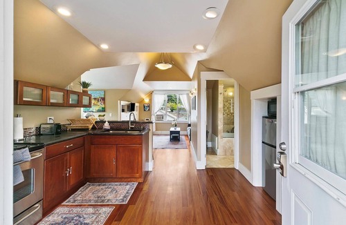 North End Apartment | #HabitueHomes - Lowell Studio - Quiet Street