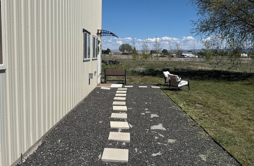 Bingham County Apartment | Happy Stay! Rest and Play!