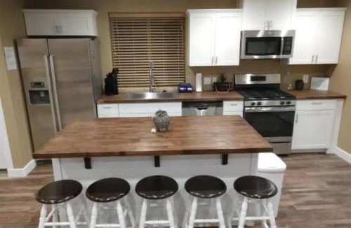 Harbor Village House | Harbour Village Retreat