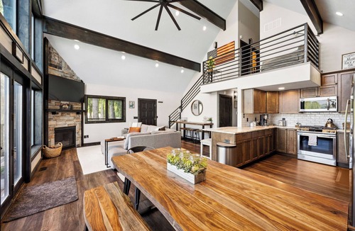 Hayden View Estates House | Hayden Lakefront Cabin w/Private Dock & Stunning Views for Families