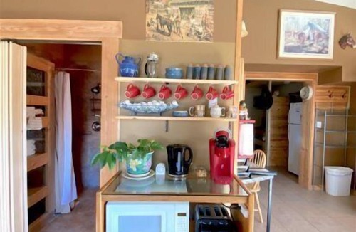 Cody Apartment | Heart Strings Ranch- Views of Heart Mountain & Near Horses!