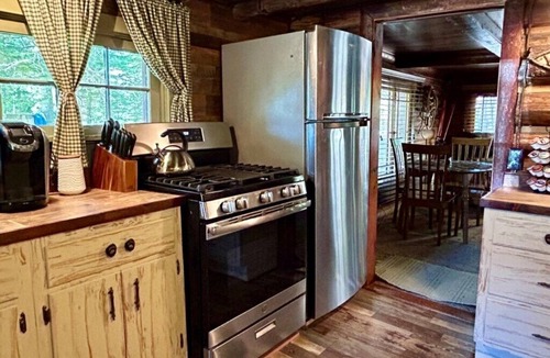 Island Park Cabin | Heaven's Haven- Yellowstone's Authentic Log Cabin