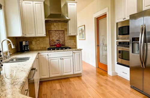 Bellingham House | Hilltop Home on Lake Whatcom | Views, Beach Access & Space for Ten