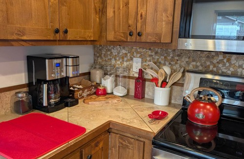 Roslyn House | Historic Roslyn Home - Blocks to Town, Pet Friendly, Fenced Yard, Sleeps 6