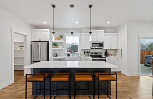 West Valley House | Hot Tub, Barrel Sauna & Game Room - Luxury Boise Home Sleeps 10, 4 BR