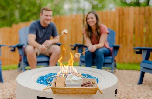 Pocatello House | Hot Tub + Fire Pit Retreat, Pocatello–Chubbuck, Game Room, steps from ISU