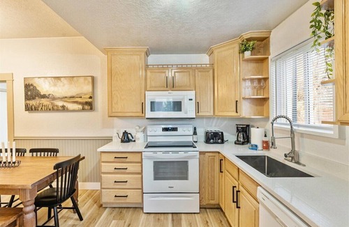 South Salt Lake House | Hot Tub Getaway and Quiet Home Near Downtown SLC