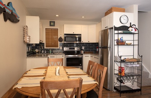 Elkhorn Village Condo | Indian Springs Condo 2415 - Cute & Cozy 3 Bedroom with Elkhorn Amenities
