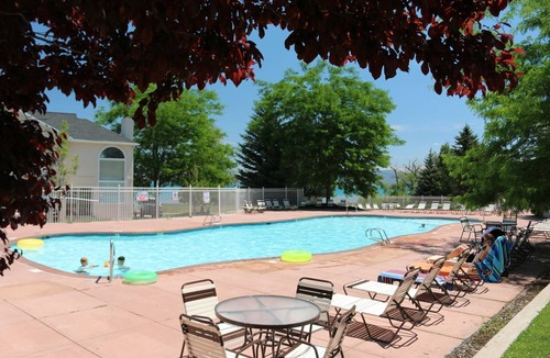 Harbor Village Condo | Inn Building Condo #111 | Pool, Hot Tub, & Tennis