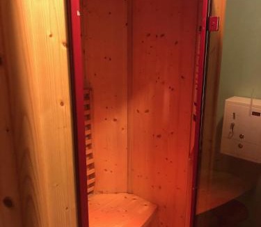 Fox Glacier Hostel | Ivorytowers Accommodation