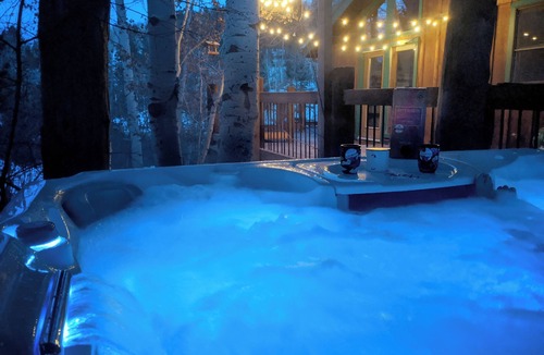 Red Top Meadows Cabin | Jackson Hole Country Cabin in the Woods