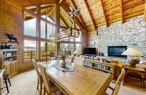 Sweetwater House | Joining Families at Bear Lake