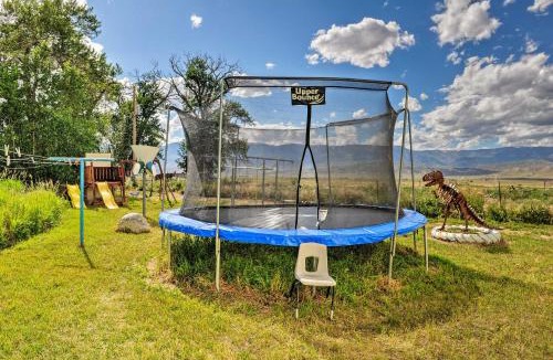 Clark House | Kayaks & Views: Yellowstone River Lodge in Clark