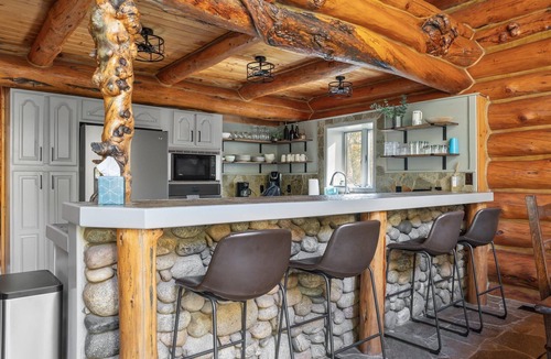 Roberts Cabin | Keebler Ranch