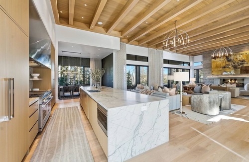 Park City House | Kestrel at The Colony, Ski-In/Ski-Out Estate, Private Snowcat!