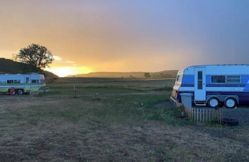 Stillwater County House | Kodiak—not your grandpa’s campa’