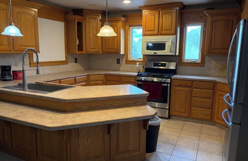 Rexburg House | Lake access, family friendly 4-bedroom house with AC in outskirts of Rexburg