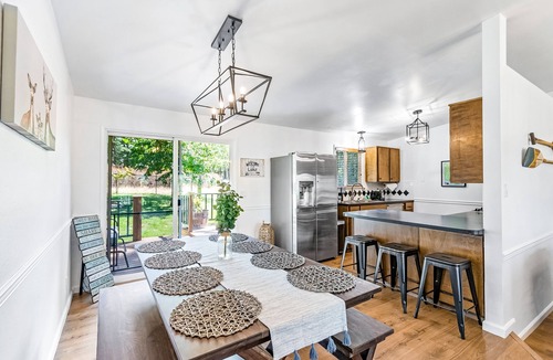 Clarksville House | Lake View Getaway in Hayden