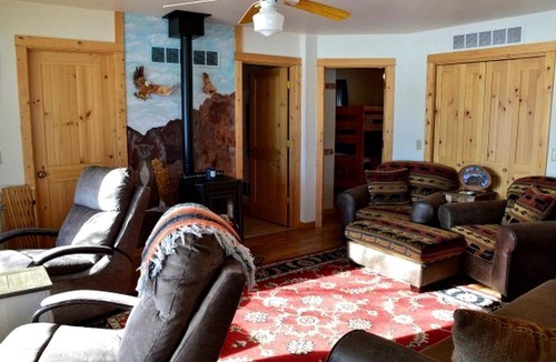 Red Feather Lakes House | Lakefront Cabin with BBQ Grill, Perfect for a Weekend of Fishing in Red Feather Lakes, Colorado