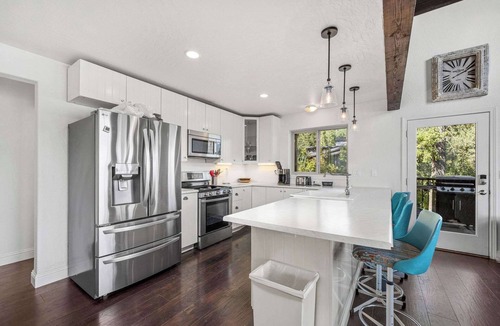 Hayden Lake House | Lakefront Hayden Lake Home with Private Dock for Family Getaways