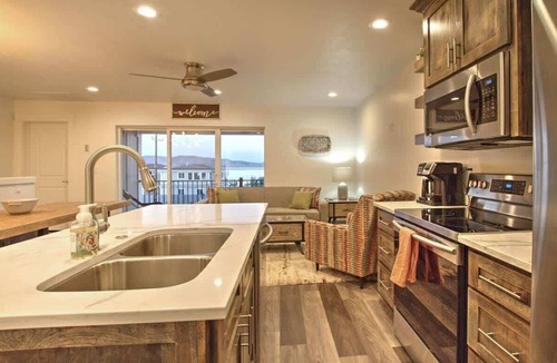 Garden City House | Lakeview #33 - Pool, Hot Tub, and Lake Access!