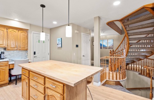 Cottonwood Heights House | Leaf-Peeping Getaway, Hot Tub, Game Room, Pets Welcome, Canyon Access