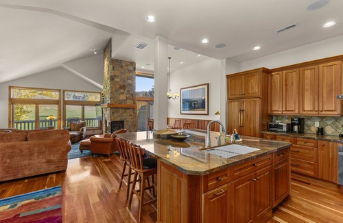 Elkhorn Village House | Legends - Simply Perfect Elkhorn Retreat