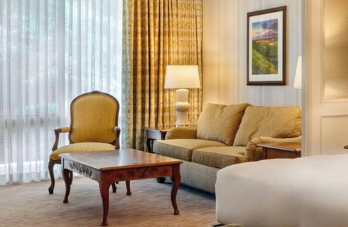 Cheyenne Hotel | Little America | King Pool | Oversized Privacy, Lodge Feel | 2 Units