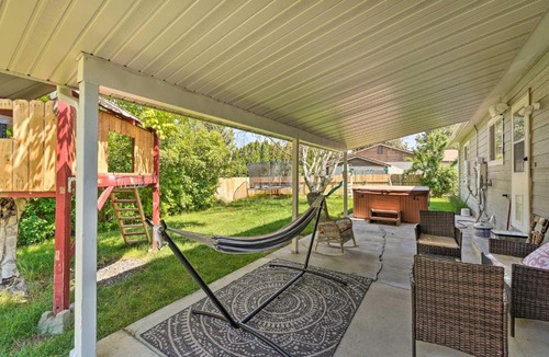 Twin Falls House | Lovely Twin Falls Home w/Private Hot Tub!