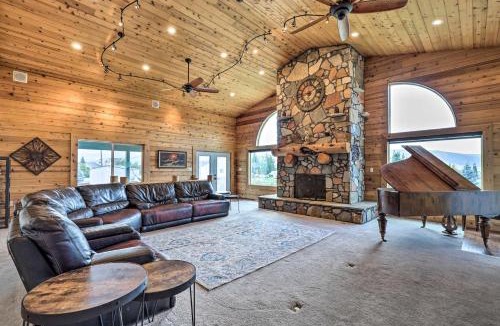 Park City House | Luxe Heber City Cabin + Hot Tub & Guest House