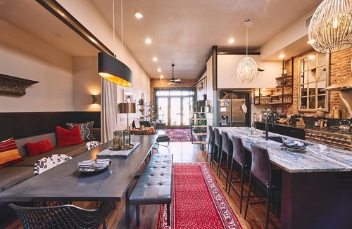 Sheridan Hotel | Luxe Main St Loft with Rooftop Lounge and Balcony