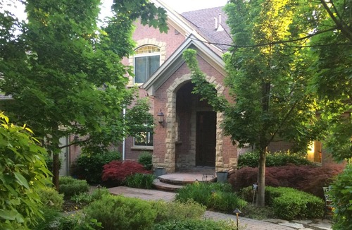 Alpine House | Luxurious home sleeps 30+! Great for Family Reunions, Corporate Retreats & more!