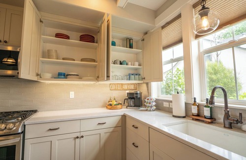 Eagle House | Luxury Farmhouse Eagle Retreat.