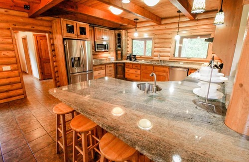 Whitefish House | Luxury in Whitefish near Glacier Park Hot Tub 2 King Suites Firepit & Yard