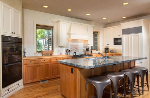 Jackson House | Luxury Jackson Hole home with spectacular Teton Mountain Views.