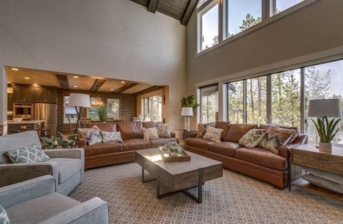 Tamarack Resort Cabin | Luxury Lakefront Lodge | Private Dock | Hot Tub