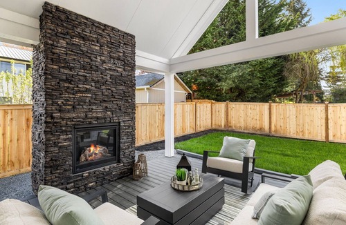Lake Stevens House | Luxury Living in Lake Stevens. Wonderful 4 bedroom & 3.5 bath