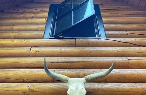 Warm Springs House | Luxury Log Cabin Retreat in Warm Springs, Sun Valley Idaho