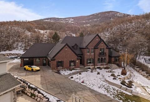 North Salt Lake House | Luxury Mountain Retreat