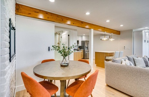 Roy Apartment | Luxury Mountain View Retreat w/Pool & Hot tub
