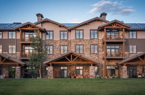 Victor Condo | Luxury Palisades Teton Springs Condo with Underground Parking