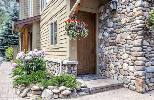 Ketchum House | Luxury Townhouse 3bd Near Baldy base & bike path. Summer Dates Bikes