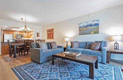 Downtown Park City Condo | Main St/Steps to Town Lift/Hot Tubs Pool/Free Parking/Mountain View