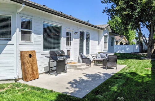 Meridian House | Majestic Meridian BnB - Spacious 4BR/2BA & Cinema
