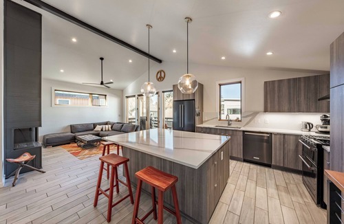 Jackson House | Modern 2-bedroom home within walking distance to Jackson Hole Town Square