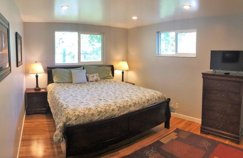 Millcreek House | Modern 7-Bedroom Home Just South of Downtown