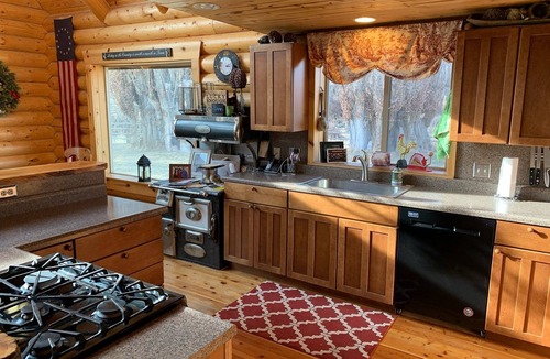 Denio Junction Cabin | Modern Log Cabin on a historic cattle ranch in Northern Nevada.