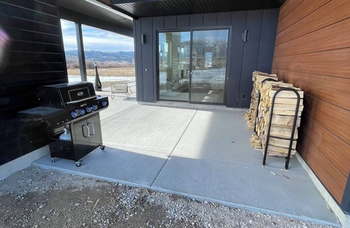 Thayne House | Modern Mountain Retreat | Luxury Barndominium